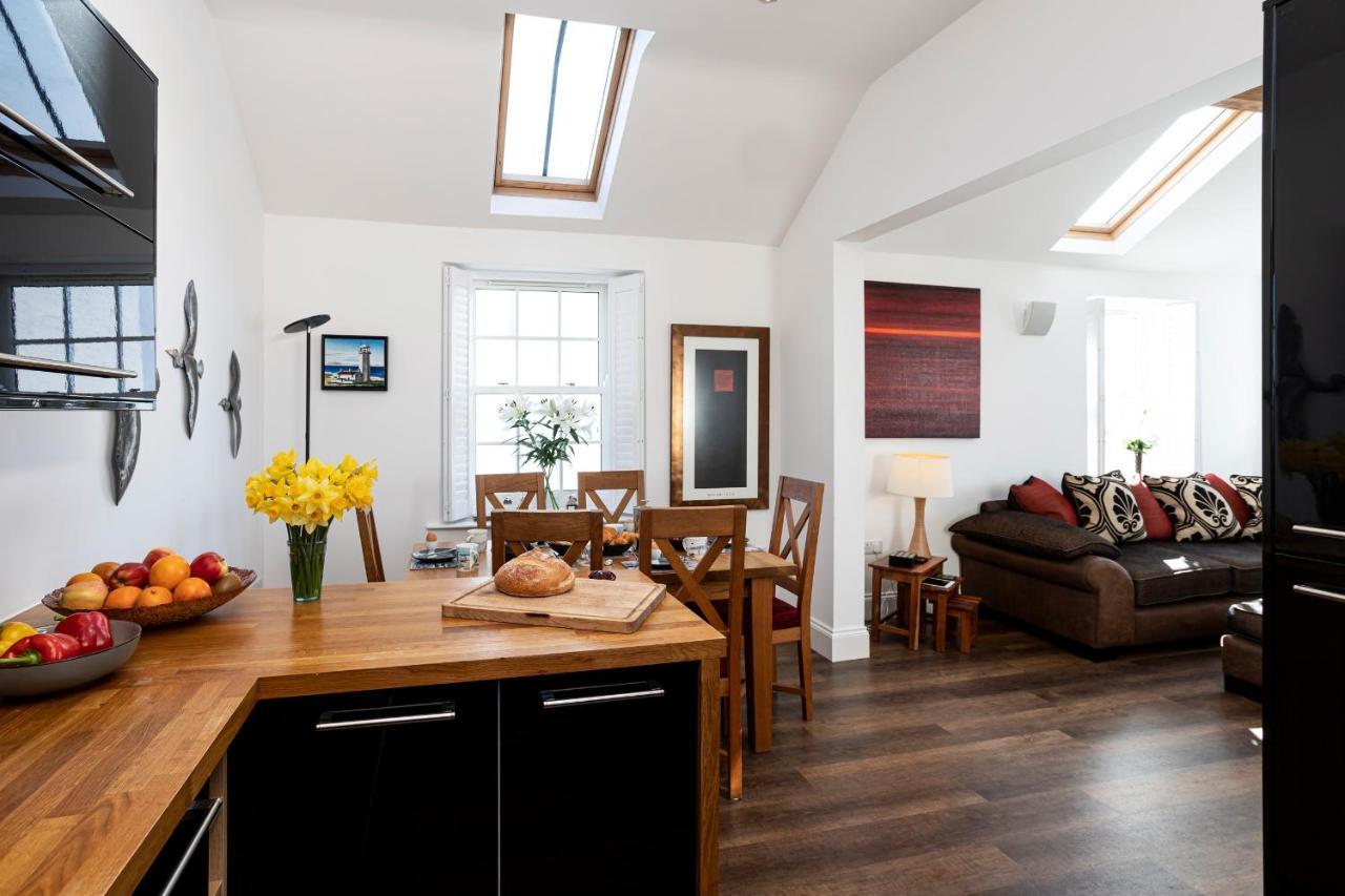 Finest Retreats - Lighthouse Cottage Rampside Экстерьер фото