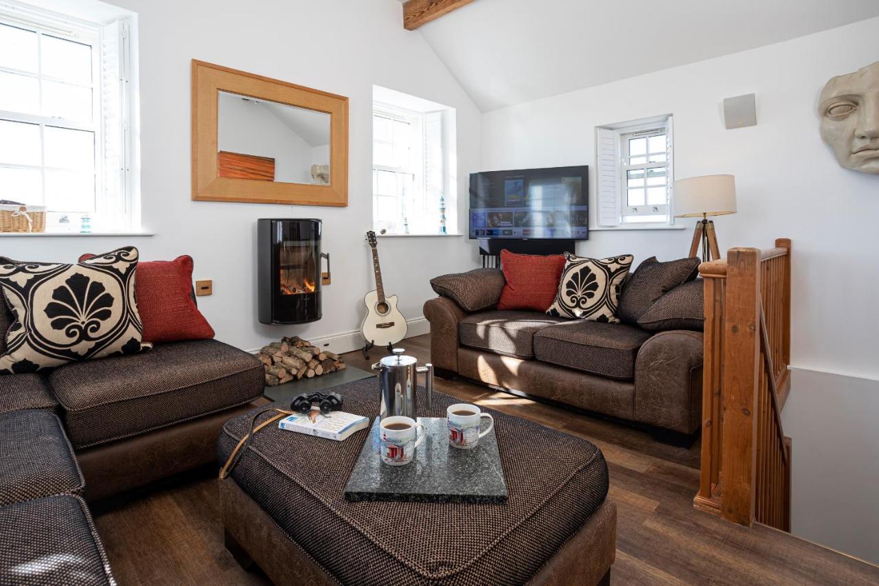 Finest Retreats - Lighthouse Cottage Rampside Экстерьер фото